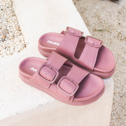 Monday let's do this! πTreat yourself with the Edin flip flops.
