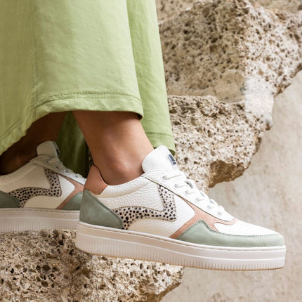 From Easter egg hunts to brunch in style 💚 <strong>@MARUTIFOOTWEAR</strong>