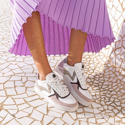 Ready to brighten up your day with a pop of lilac? ☀️<strong>@MARUTIFOOTWEAR</strong>