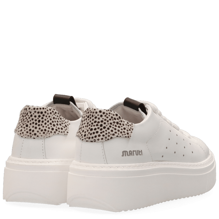 Fox Sneakers in Crisp White