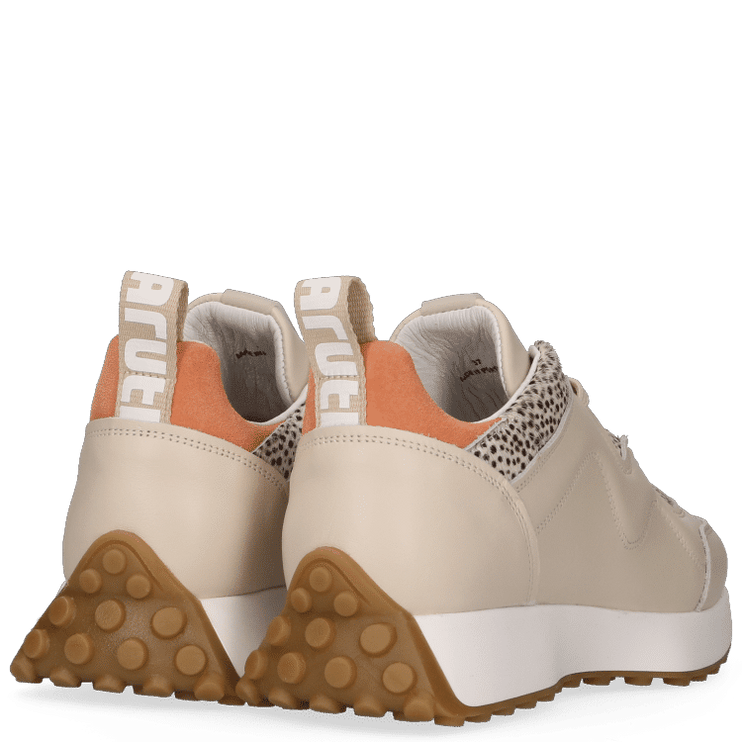 KIAN Sneakers - Chic Off-White Delight